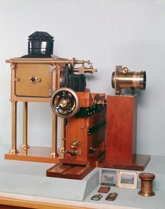 Réplica del zoopraxiscopio diseñado por Eadweard Muybridge (1830-1904) 1880